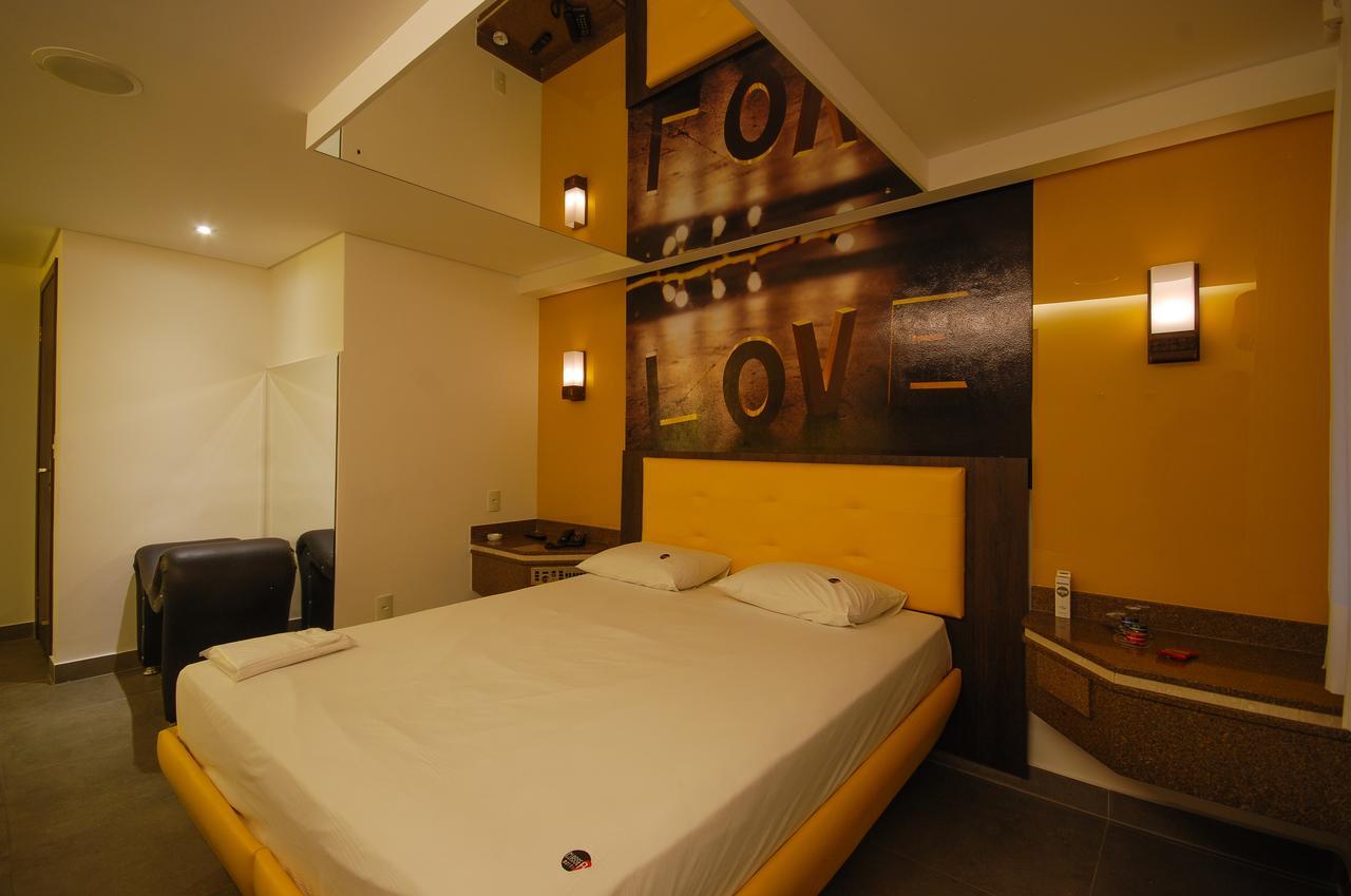 Motel Classe A (Adults Only) サンパウロ エクステリア 写真
